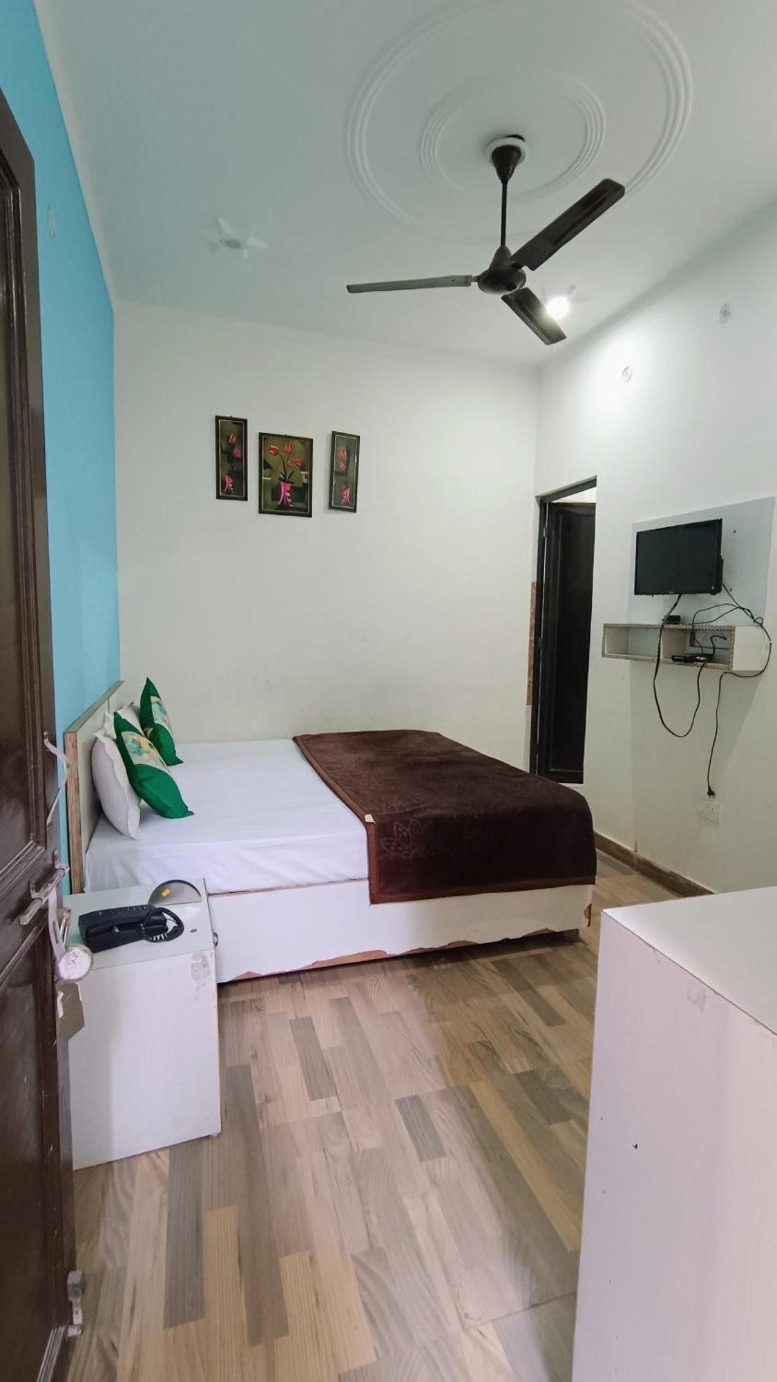 Olt Hostel Rishīkesh Dış mekan fotoğraf