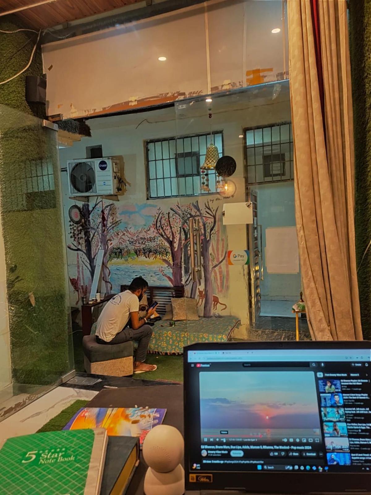 Olt Hostel Rishīkesh Dış mekan fotoğraf